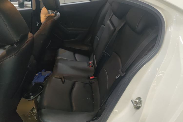 Used Mazda Mazda 3 Axela 2017 Hatchback 1.5L Automatic Comfort Model Emission Standard China V