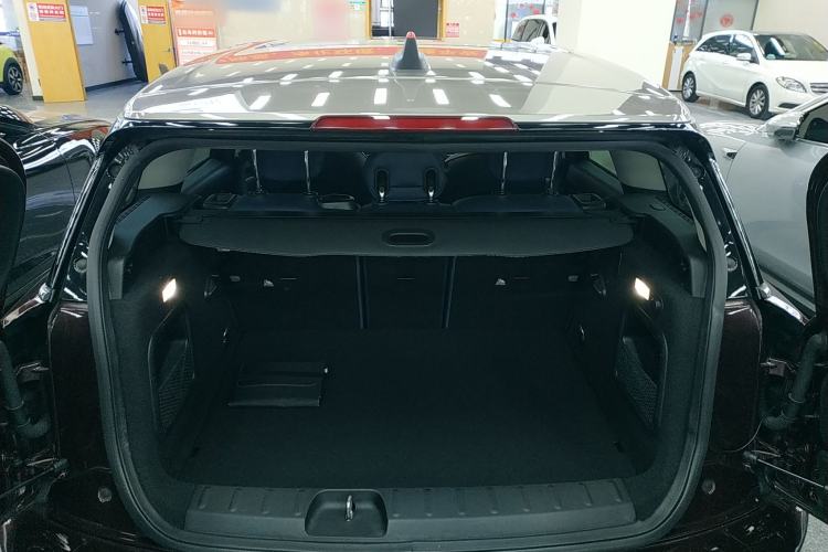 Used  Clubman 2016 Revised Version 1.5T COOPER Connoisseur Edition
