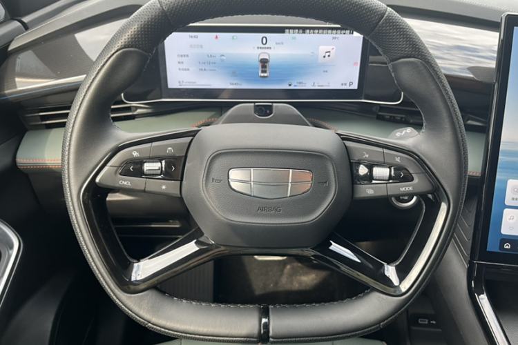 Used Geely Auto Emgrand X7 Sport 2024 1.5TD Prestige Edition
