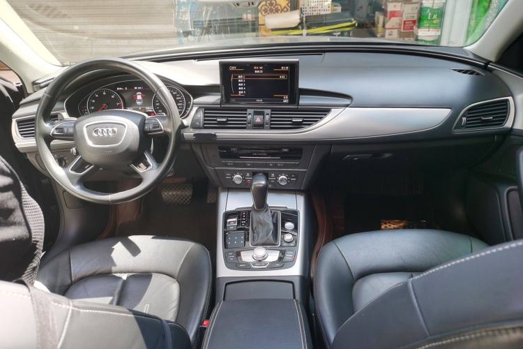 Used Audi A6L 2018 30th Anniversary Edition 35 TFSI Fashion Model
