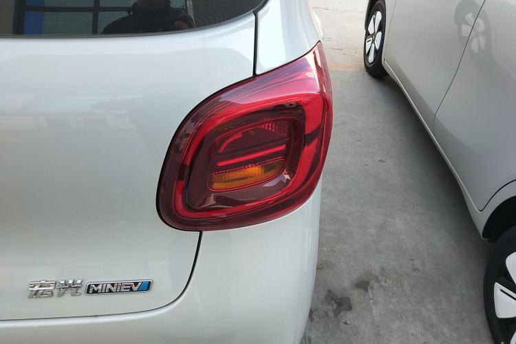 Used Wuling Hongguang MINIEV 2025 Four-Door Version Advanced Edition