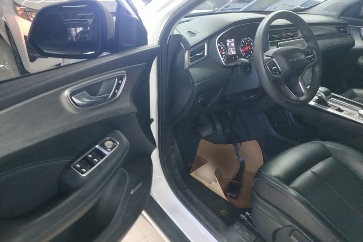 Used Roewe RX5 2022 330TGI Automatic National Style Edition
