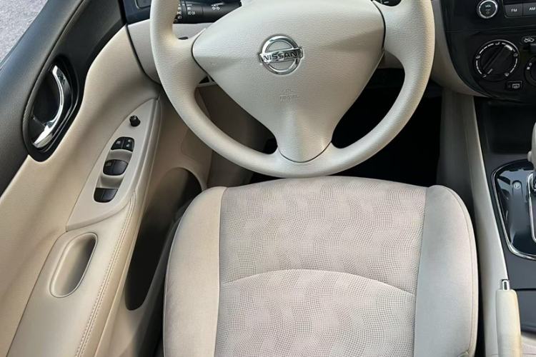 Used Nissan Tiida 2011 1.6L CVT Comfort Model