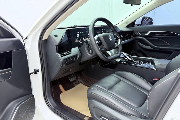 Used Bestune B70 2022 Third Generation 1.5T Automatic Enjoyment Version
