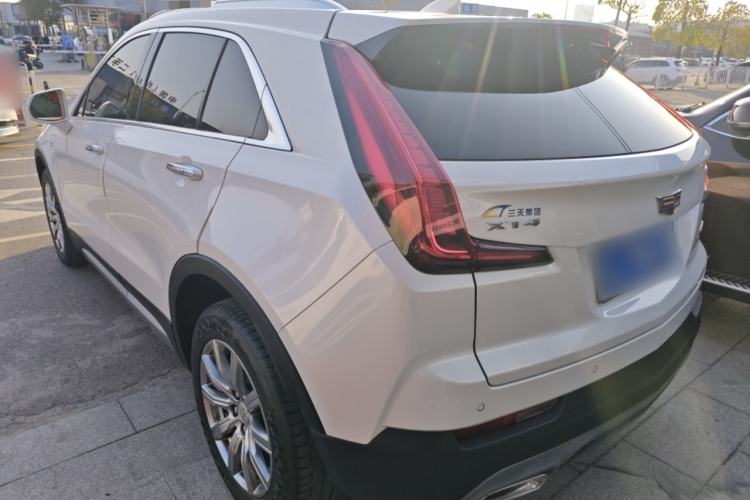 Used Cadillac XT4 2021 28T Two-Wheel Drive Luxury Version
