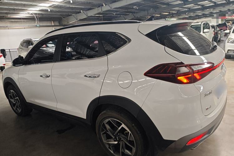 Used Hyundai Tucson 2020 280TGDi Two-Wheel-Drive GLS Fashion Edition China VI Standard
