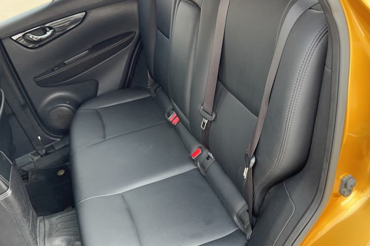 Used Nissan Qashqai 2016 2.0L CVT Elite Edition