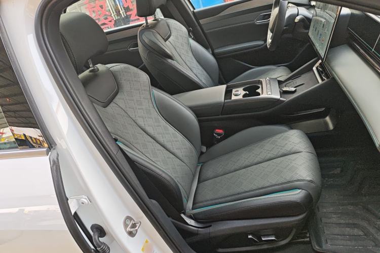 Used BYD Qin L 2025 EV 545KM Cloud Suspension Edition