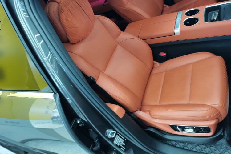 Used Li Auto L7 2023 Pro Model
