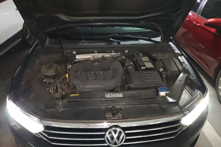 Used Volkswagen Magotan 2019 330TSI DSG Luxury Version China VI Standard
