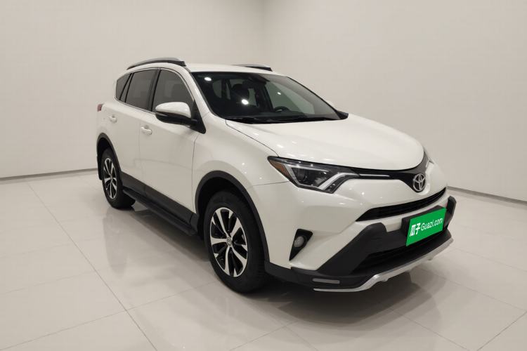 Used Toyota RAV4 2016 2.0L CVT Two-Wheel Drive Urban Edition China V Standard
