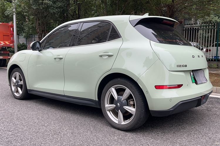 Used ORA Good Cat 2023 401 km Standard Range Premium Version Lithium Iron Phosphate
