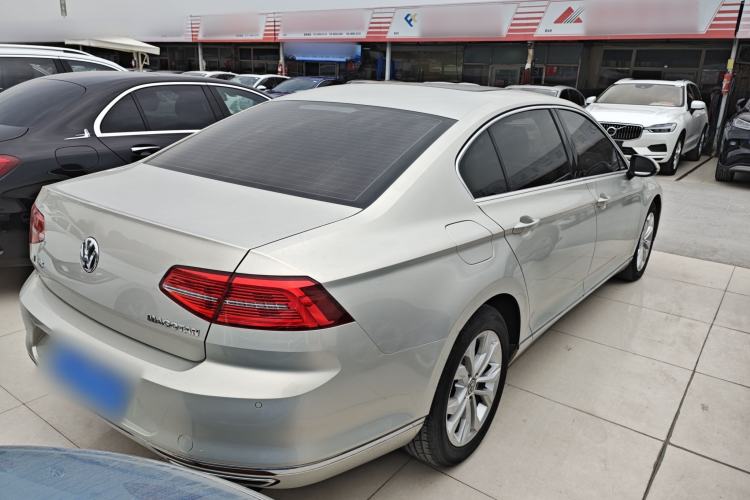 Used Volkswagen Magotan 2018 Facelift 330TSI DSG Luxury Model