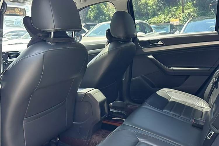 Used Volkswagen Lavida 2017 230TSI DSG Comfort Edition
