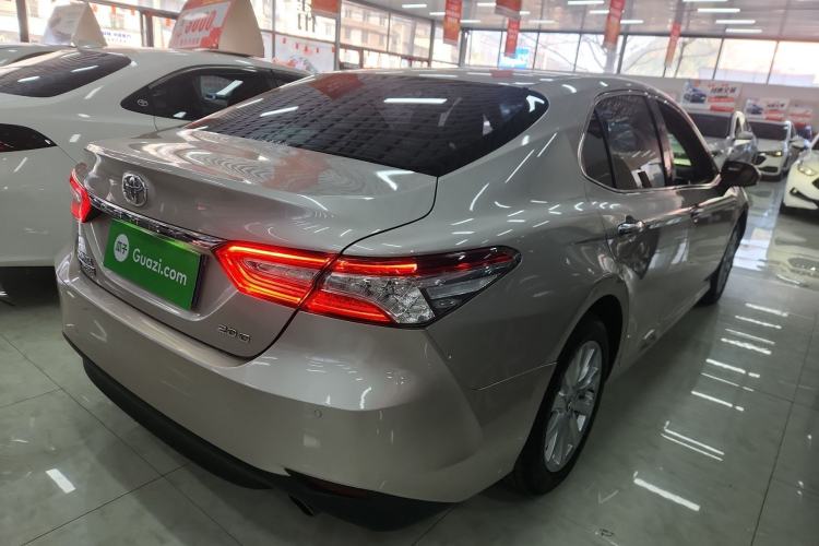 Used Toyota Camry 2018 2.0G Luxury Edition