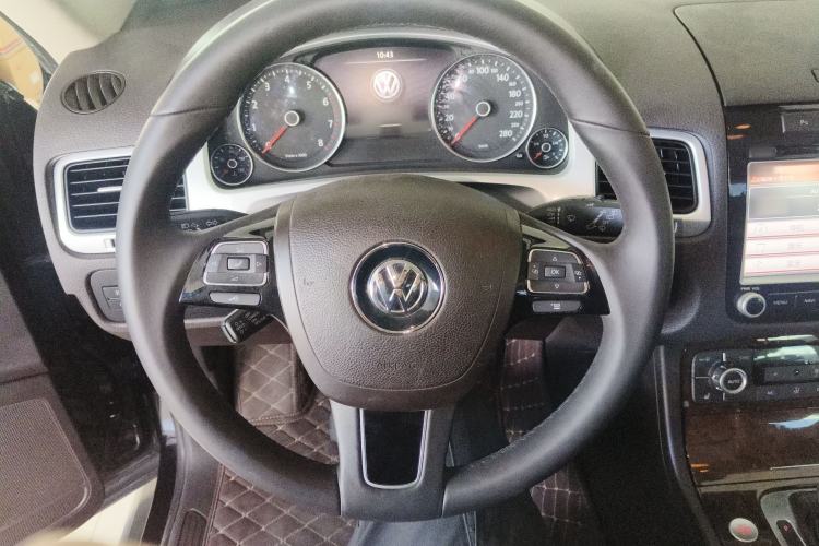 Used Volkswagen Touareg 2011 3.0 TSI Standard Version