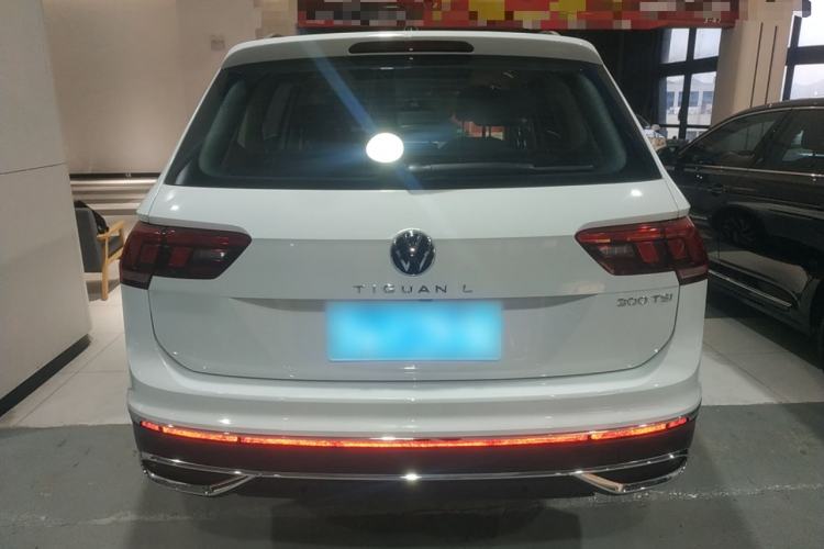 Used Volkswagen Tiguan L 2024 300TSI Automatic Two-Wheel Drive Smart Edition
