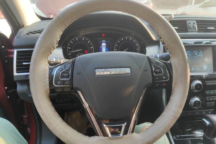 Used Haval H2 2016 Red-Label 1.5T Automatic Two-Wheel Drive Luxury Model