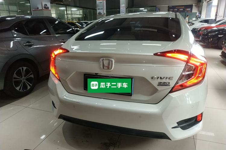 Used Honda Civic 2019 220TURBO Manual Jinkong Edition China VI

