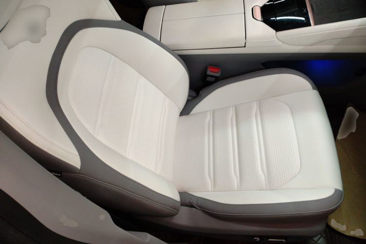 Used  eπ007 2024 Pure Electric 540 All-Wheel Drive Max Edition
