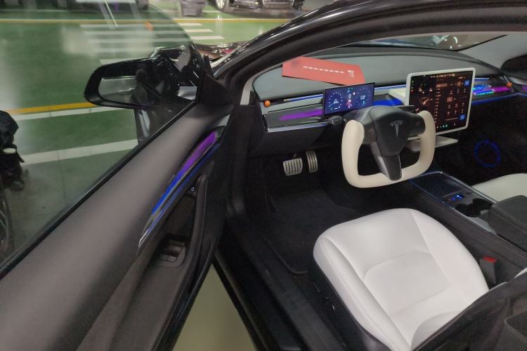 Used Tesla Model 3 2021 Revised Version II – Performance High-Performance All-Wheel-Drive Edition
