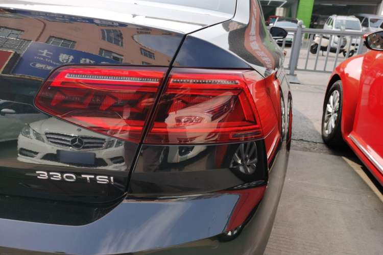 Used Volkswagen Magotan 2020 330TSI DSG Luxury Edition