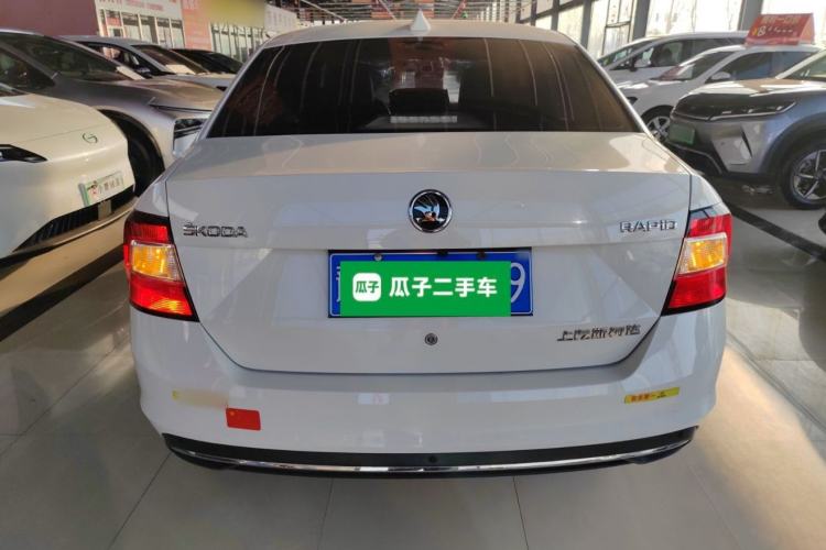 Used Skoda Rapid 2019 1.5L Manual Standard Edition