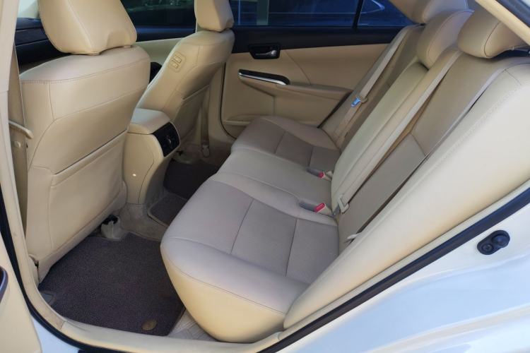 Used Toyota Camry 2016 2.0G 10th Anniversary Leading Edition