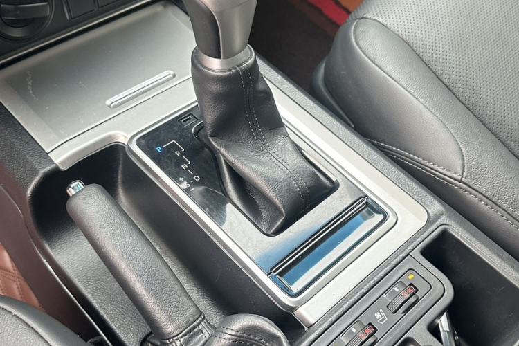 Used Toyota Prado 2018 3.5L Automatic TX-L NAVI with Rear-Mounted Spare Tire
