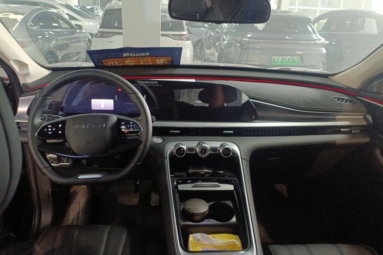 Used  Lingyun 2024 400T Two-Wheel-Drive King Edition
