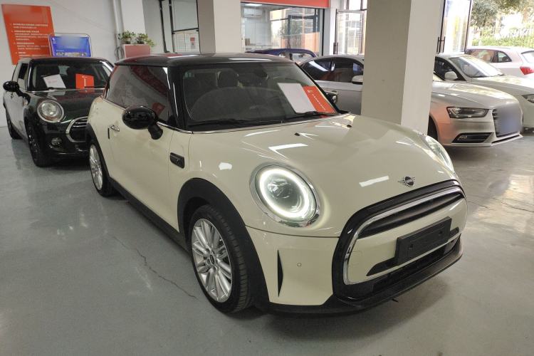 Used  MINI 2022 Updated 1.5T COOPER Classic Edition