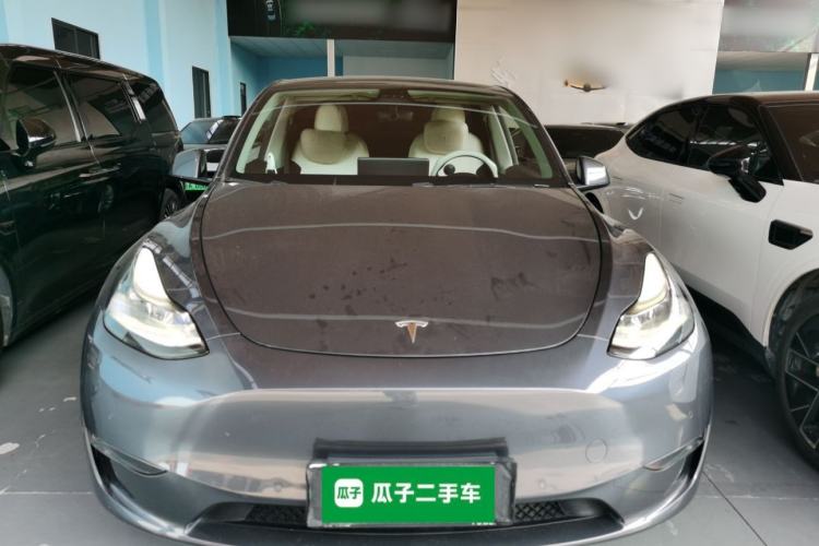 Used Tesla Model Y 2021 Long-Range All-Wheel-Drive Version