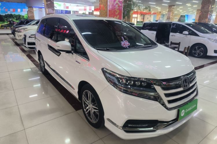 Used Honda Elysion 2019 2.0L Hybrid Luxury Edition
