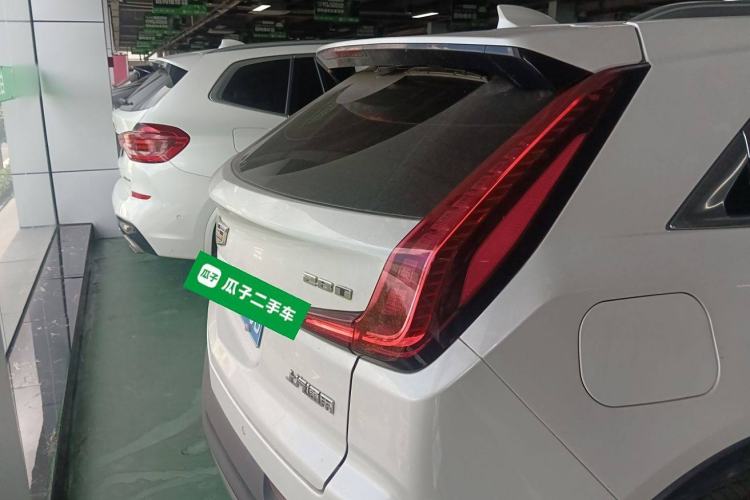 Used Cadillac XT4 2018 28T Two-Wheel Drive Leading Version
