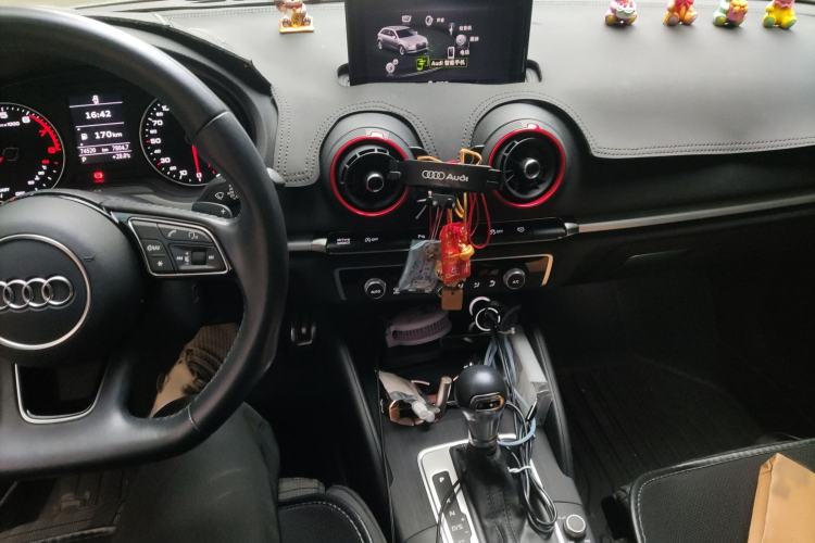 Used Audi A3 2020 Sportback 35 TFSI Sporty Model China VI