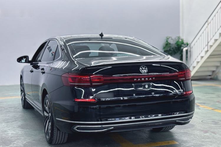 Used Volkswagen Passat 2022 330TSI Starry Elite Edition
