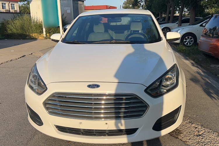 Used Ford Escort 2017 Revised Version 1.5L Manual Comfort Edition
