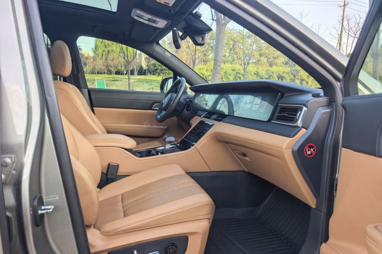 Used Li Auto ONE 2020 Extended-Range 6-Seater Version
