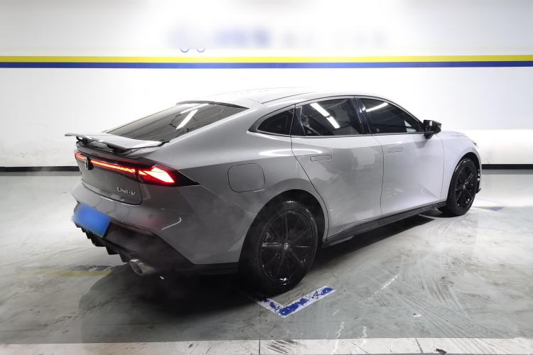 Used Changan UNI-V iDD 2023 Zhidian iDD 1.5T 113km Smart & Fun Version (Rapid Edition)
