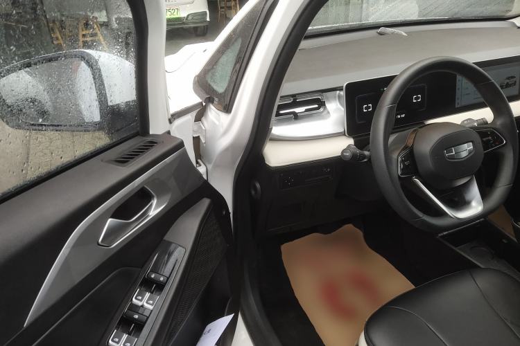 Used Geometry E Firefly 2023 401KM Linglong Tiger 5-Seater