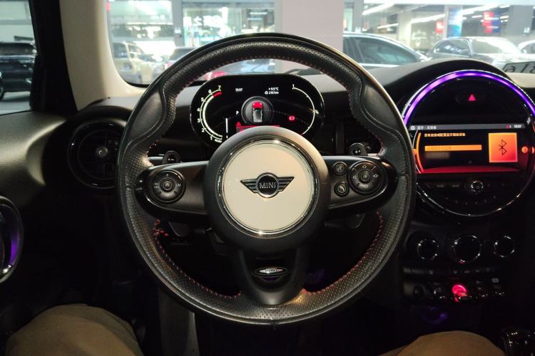 Used  MINI 2021 2.0T COOPER S Classic Edition
