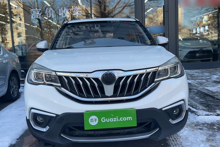 Used Brilliance V3 2017 1.5L Automatic Elite Model
