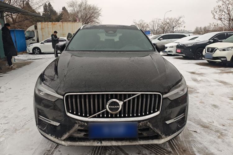 Used Volvo XC60 2022 B5 4x4 Smart Luxury Edition
