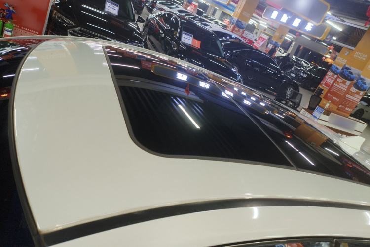 Used Honda Vezel 2020 1.5L CVT Luxury Edition
