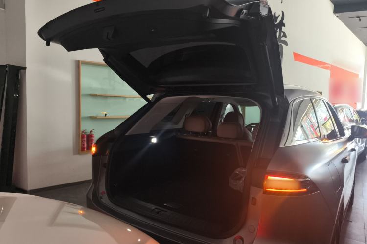 Used Chery Tiggo 8 L 2024 2.0T Two-Wheel Drive Prestige Version 5 Seats