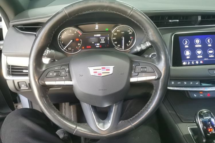 Used Cadillac XT4 2021 28T Two-Wheel Drive Luxury Version