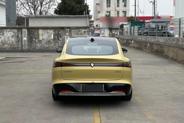 Used Baojun Enjoy 2025 Plug-in Hybrid 140km Luxury Edition
