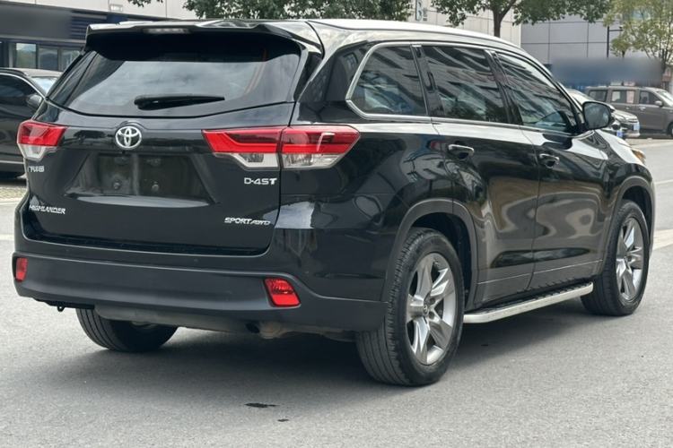 Used Toyota Highlander 2018 2.0T Four-Wheel Drive Luxury Version 7 Seats China VI Standard
