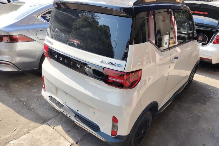 Used Wuling Hongguang MINIEV 2022 GAMEBOY 200km Gaming Edition with Lithium Iron Phosphate