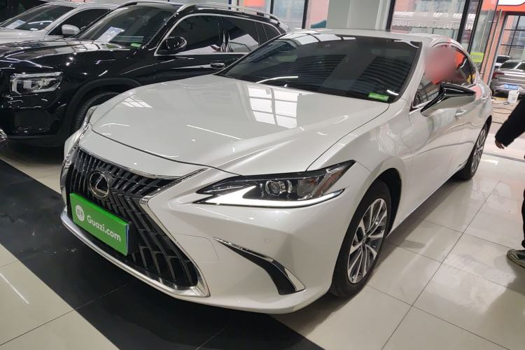 Used Lexus ES 2024 200 Premium Edition